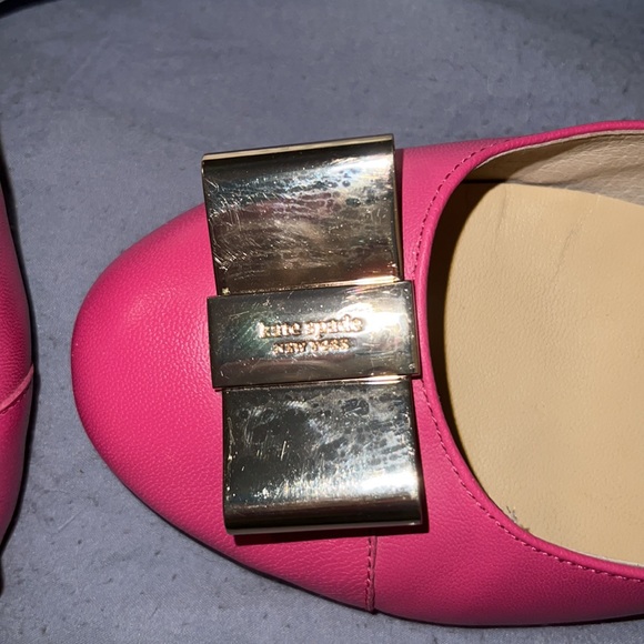 KATE SPADE Pink ๐ Leather Gold Bow Flats Barbie Pink - Picture 3 of 6